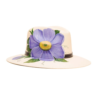 Large Painted Hat Flower White 1